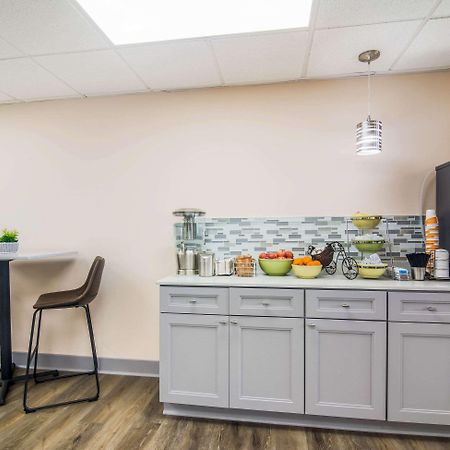 Quality Inn & Suites Lake City Ngoại thất bức ảnh